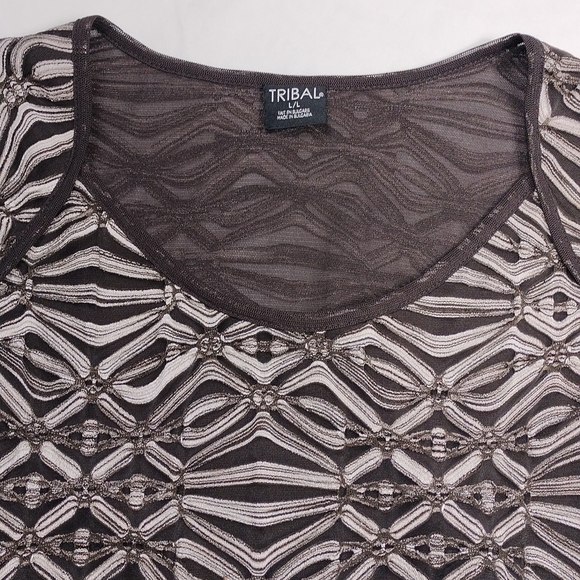 Tribal women's Large sized layered top - Picture 6 of 11